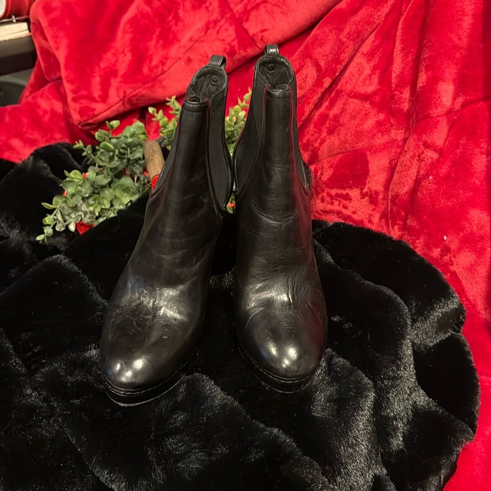 KORS Michael Kors Black Booties